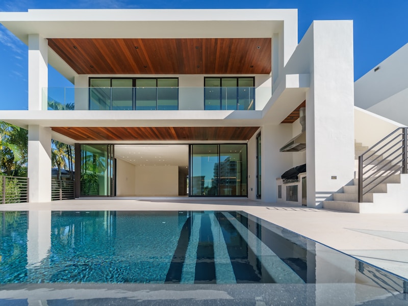 Luxury 5-Bedroom Villa with Pool